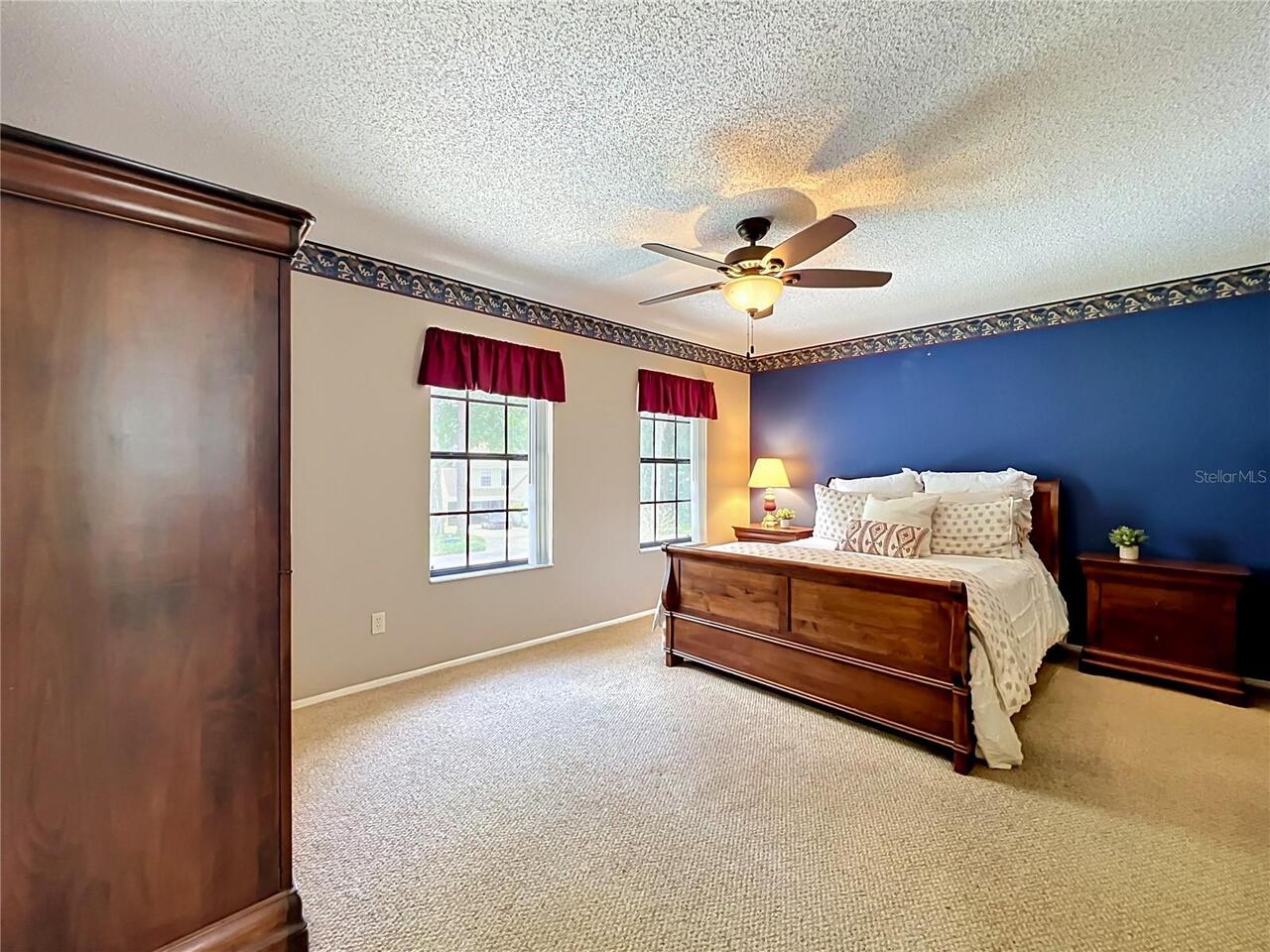 Listing Photo 9
