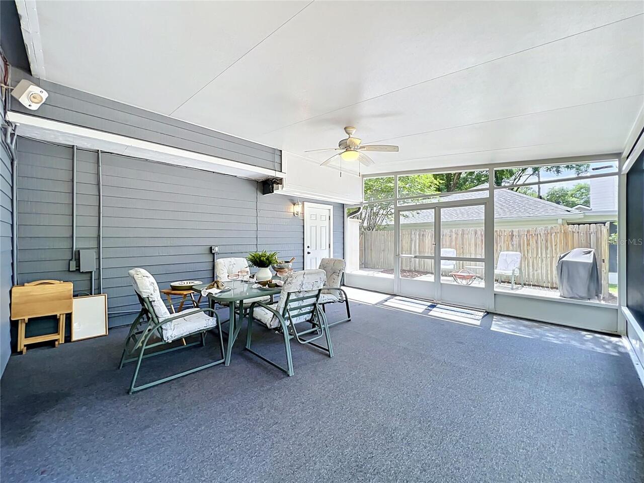 Listing Photo 11