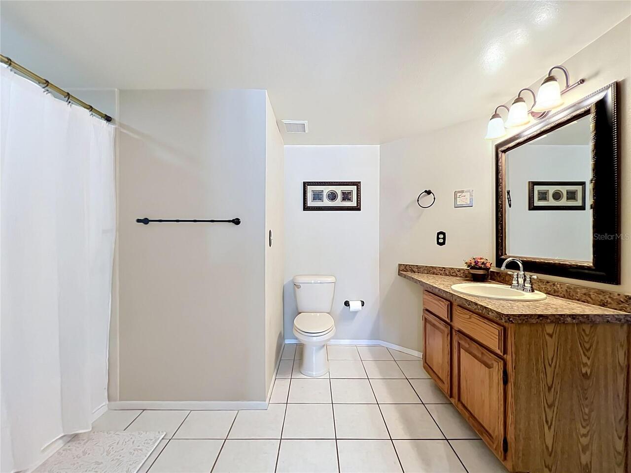 Listing Photo 43