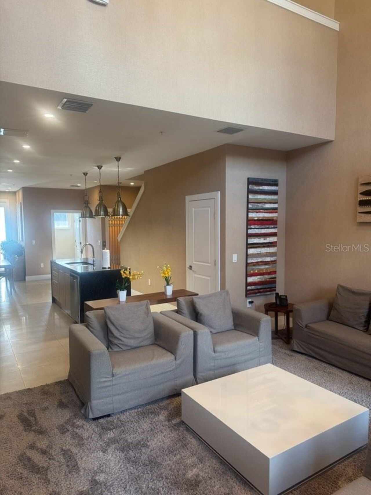 Listing Photo 11