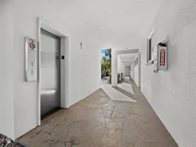 Listing Photo 24
