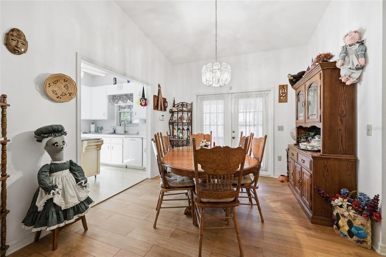 Listing Photo 16