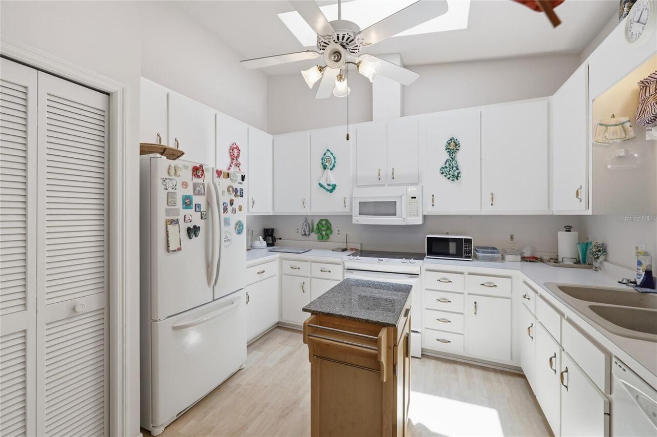 Listing Photo 18
