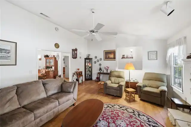Listing Photo 13