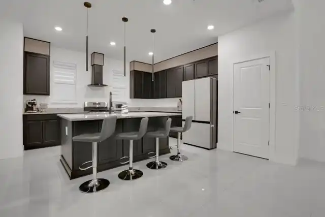 Listing Photo 15