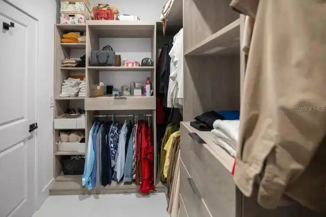 Listing Photo 33