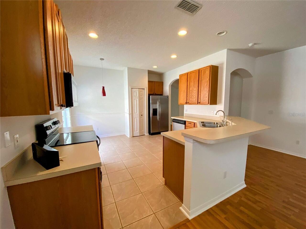 Listing Photo 7