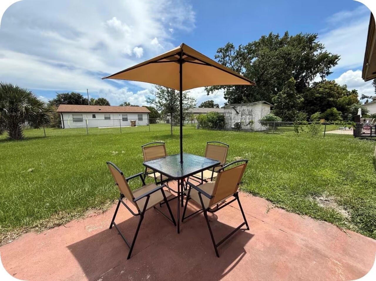 Listing Photo 11