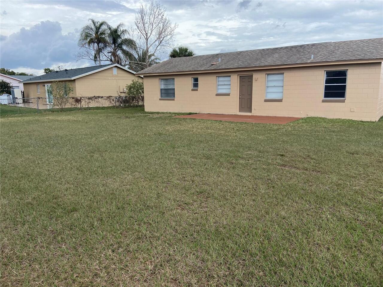 Listing Photo 12