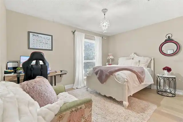 Listing Photo 28