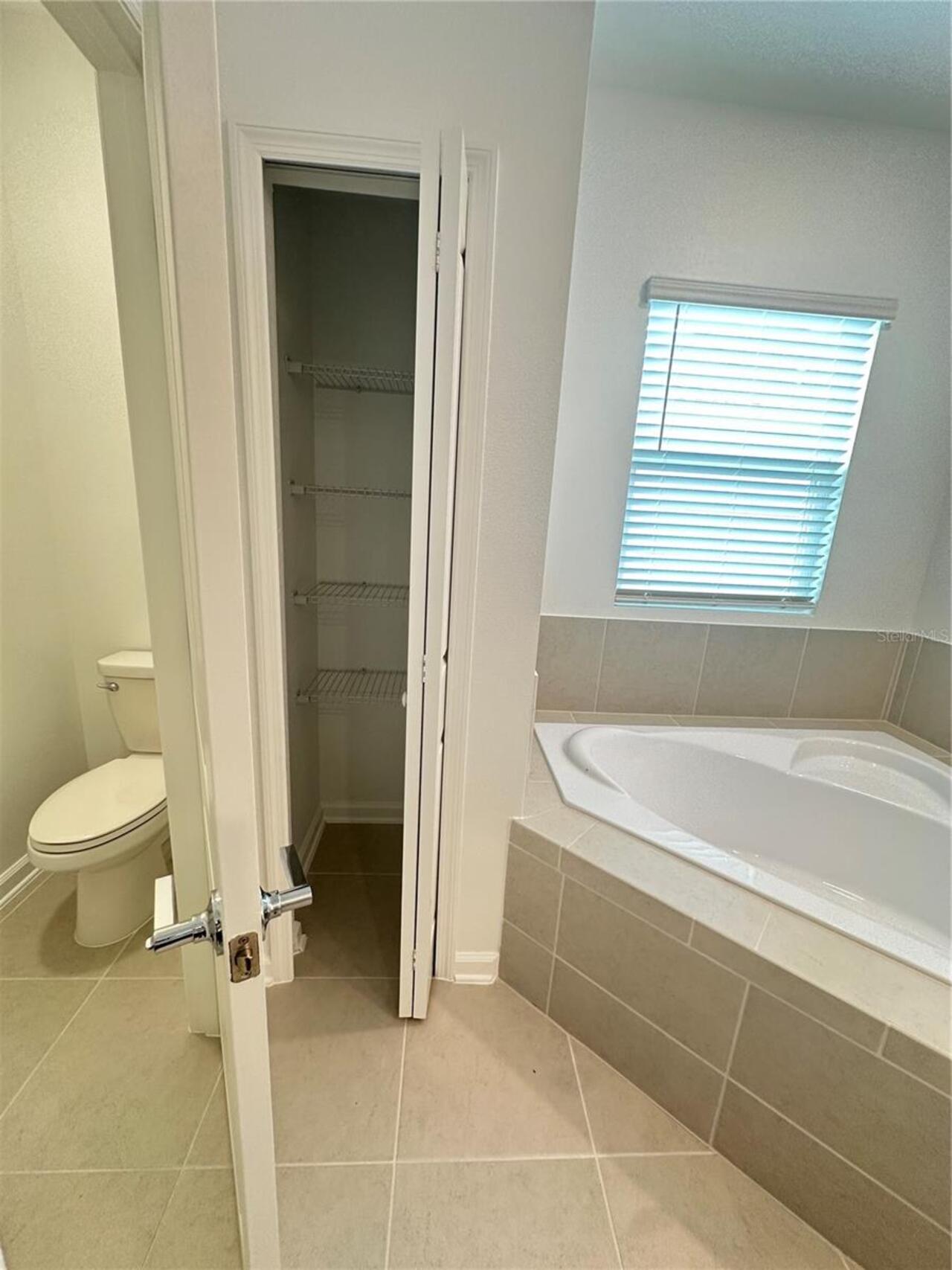 Listing Photo 28