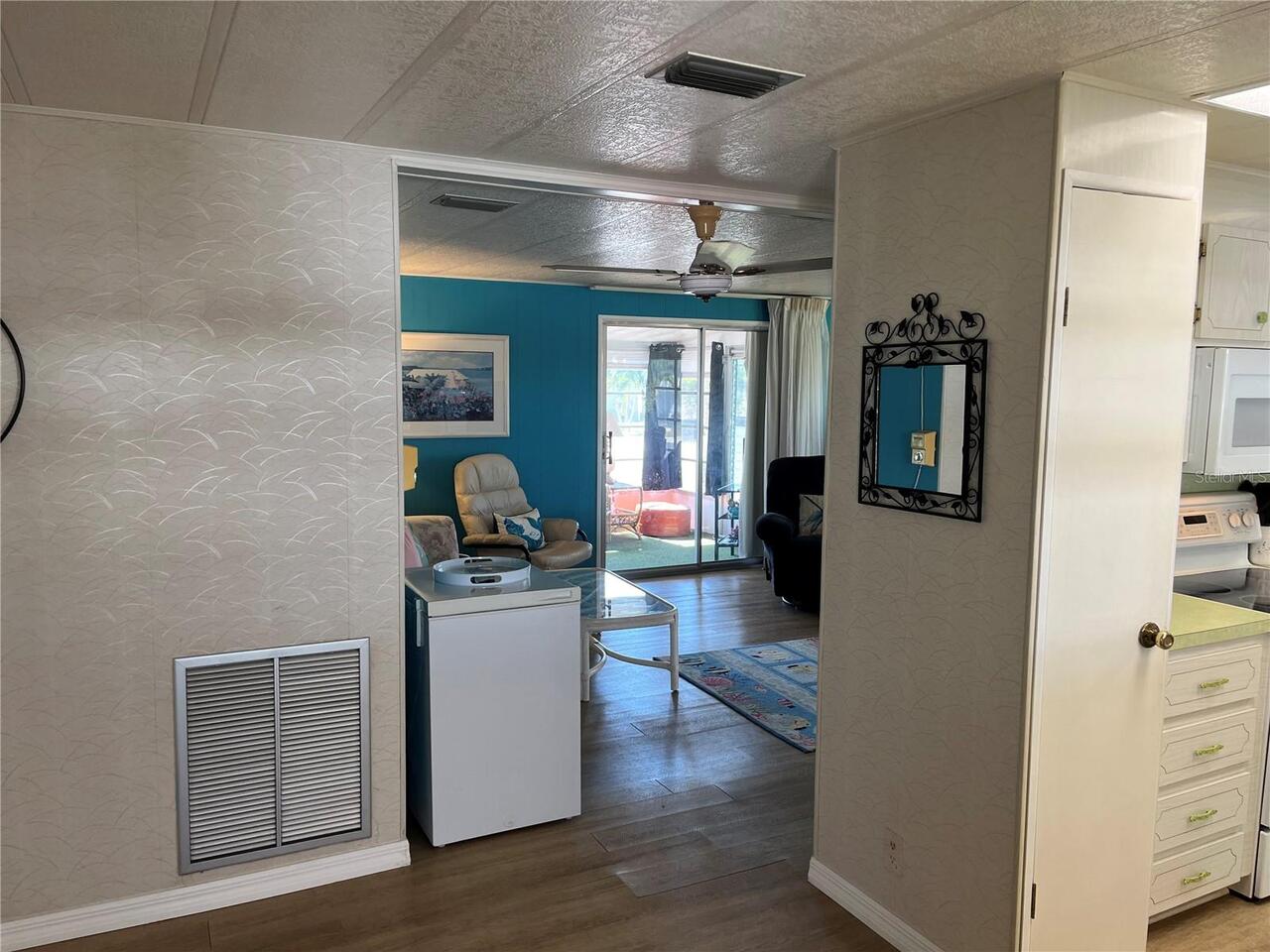 Listing Photo 18