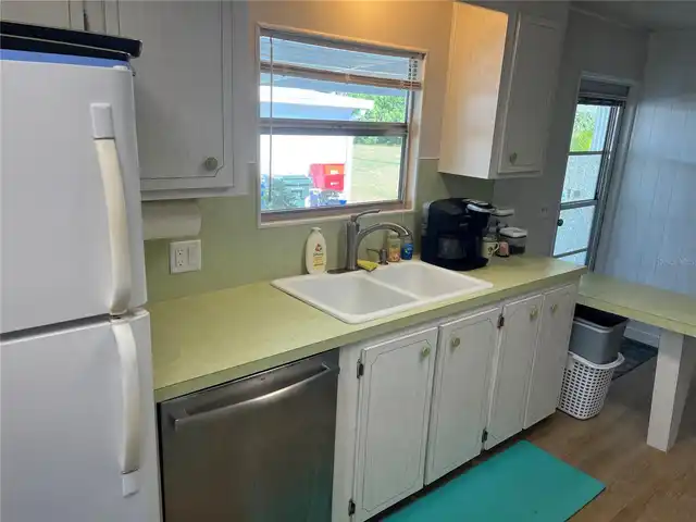 Listing Photo 16