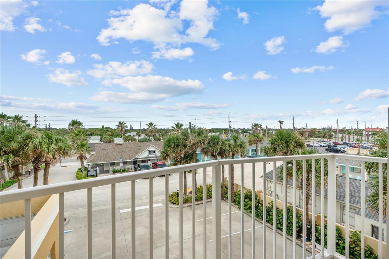 Listing Photo 32