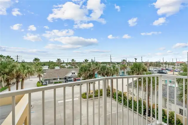 Listing Photo 32