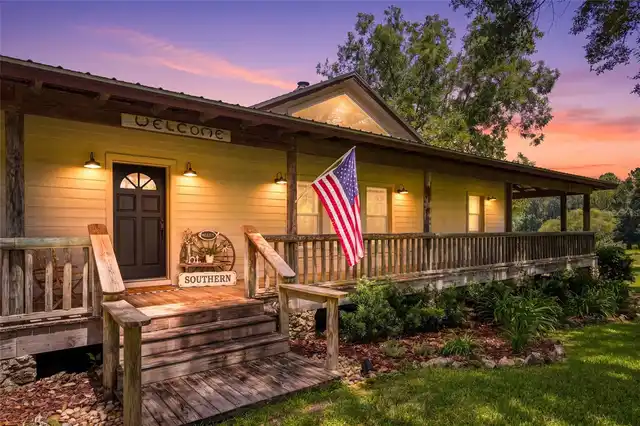 Listing Photo 19