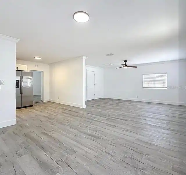 Listing Photo 6