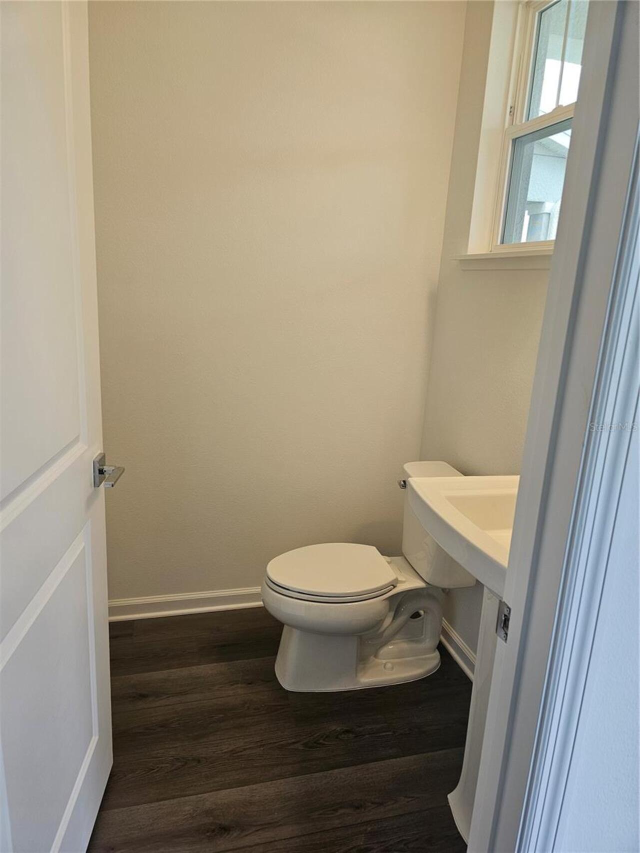 Listing Photo 6