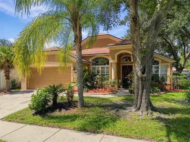 Listing Photo 8