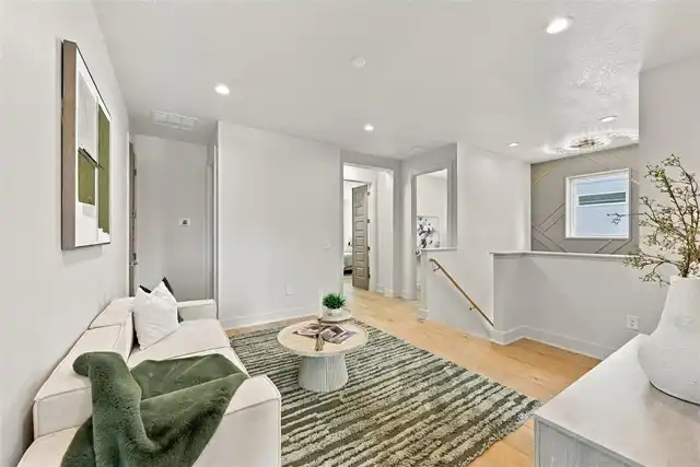 Listing Photo 32
