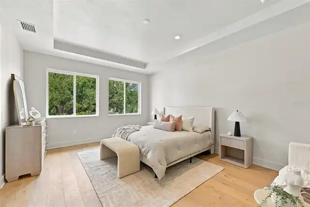 Listing Photo 33