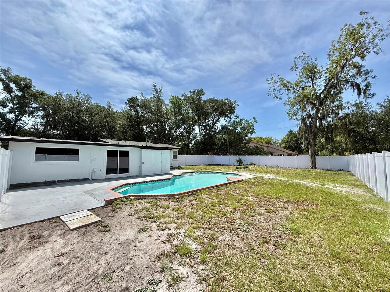 Listing Photo 38