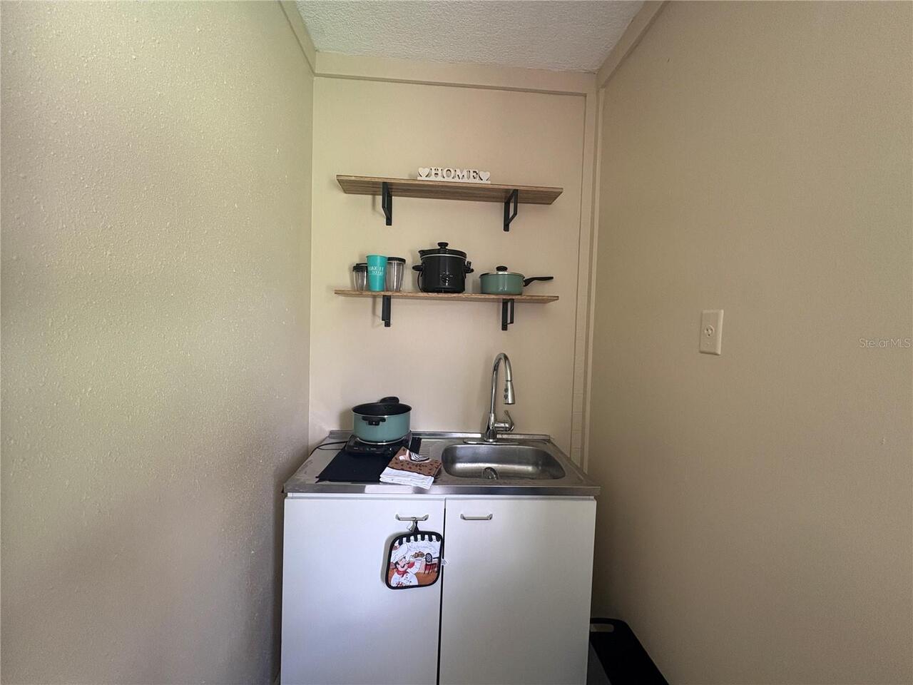 Listing Photo 7