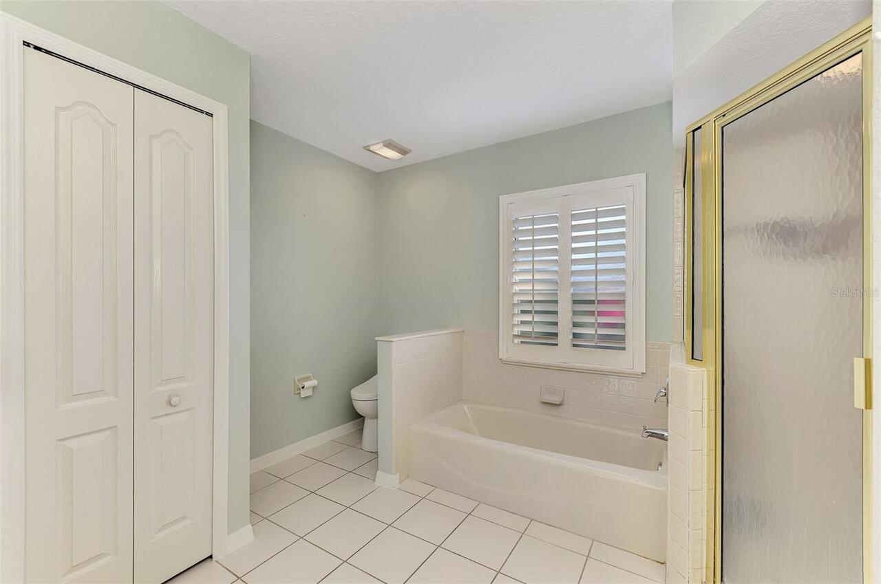 Listing Photo 43