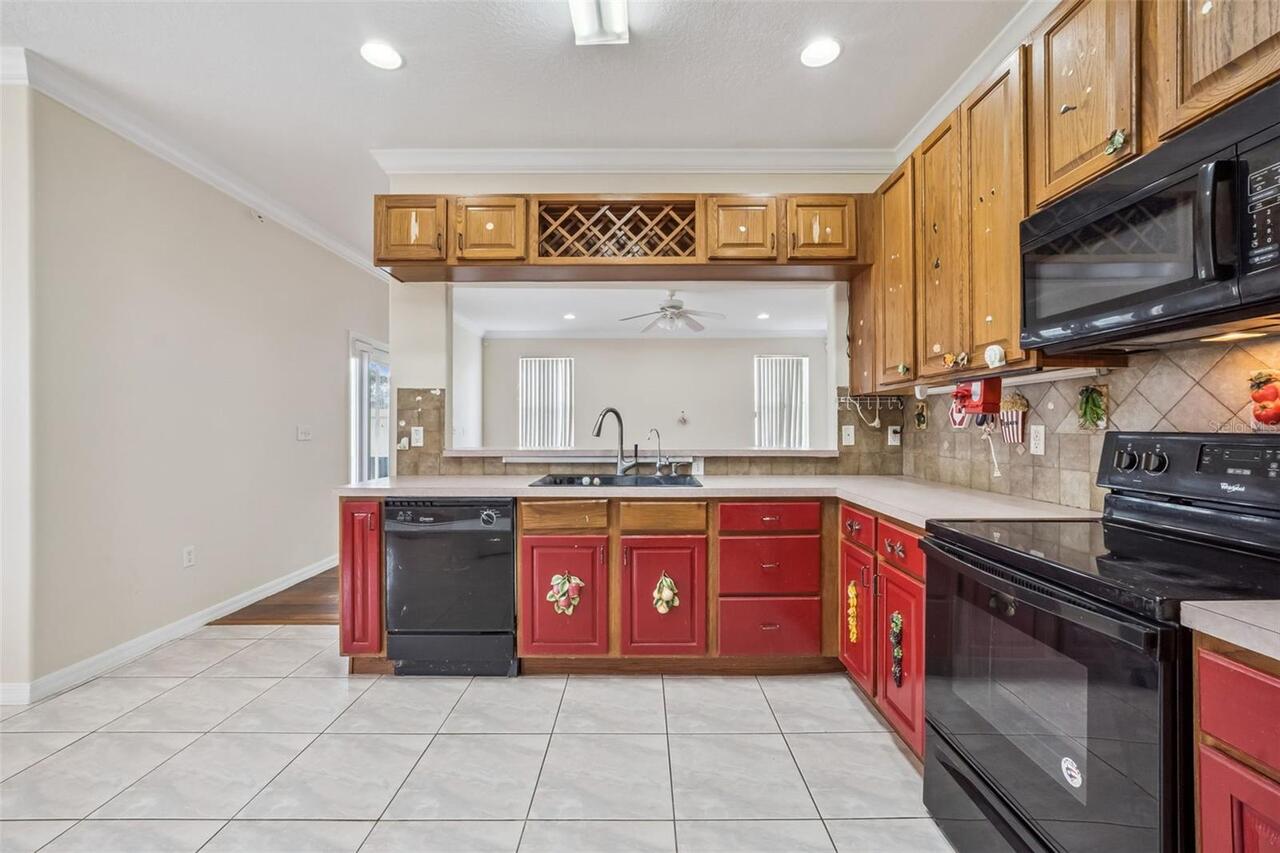 Listing Photo 10