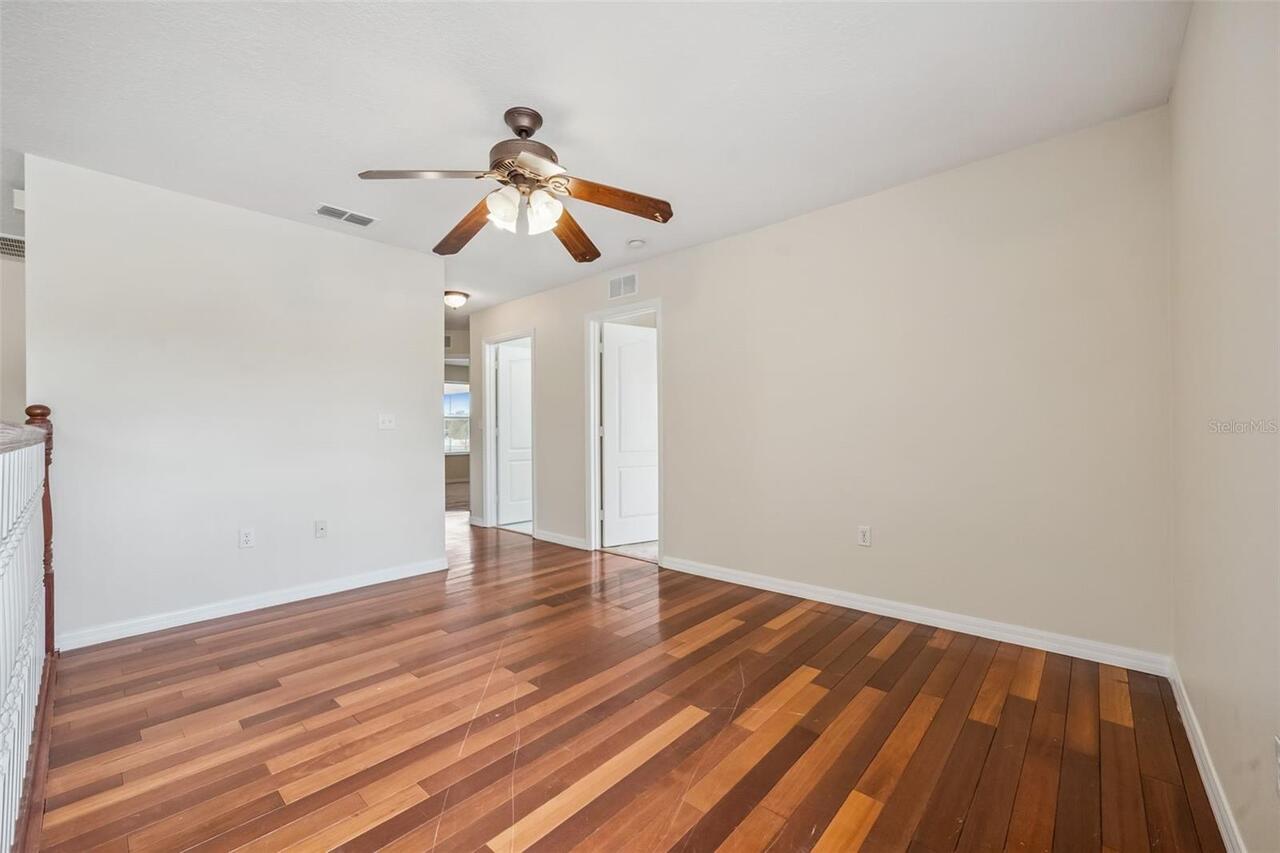 Listing Photo 15