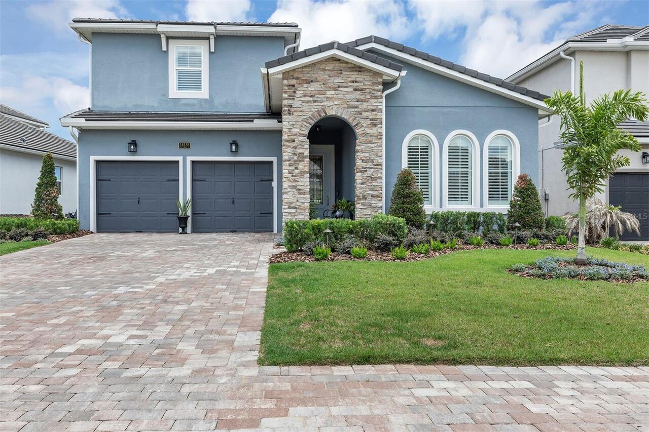 BELLA COLLINA Real Estate