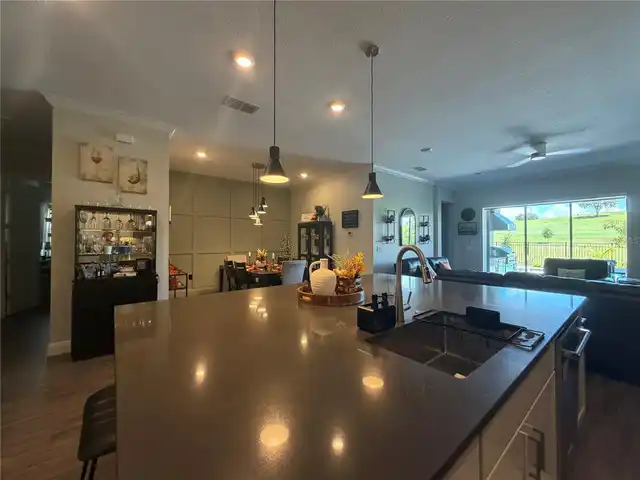 Listing Photo 20