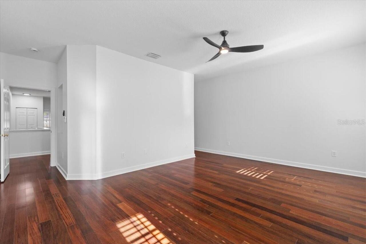 Listing Photo 21