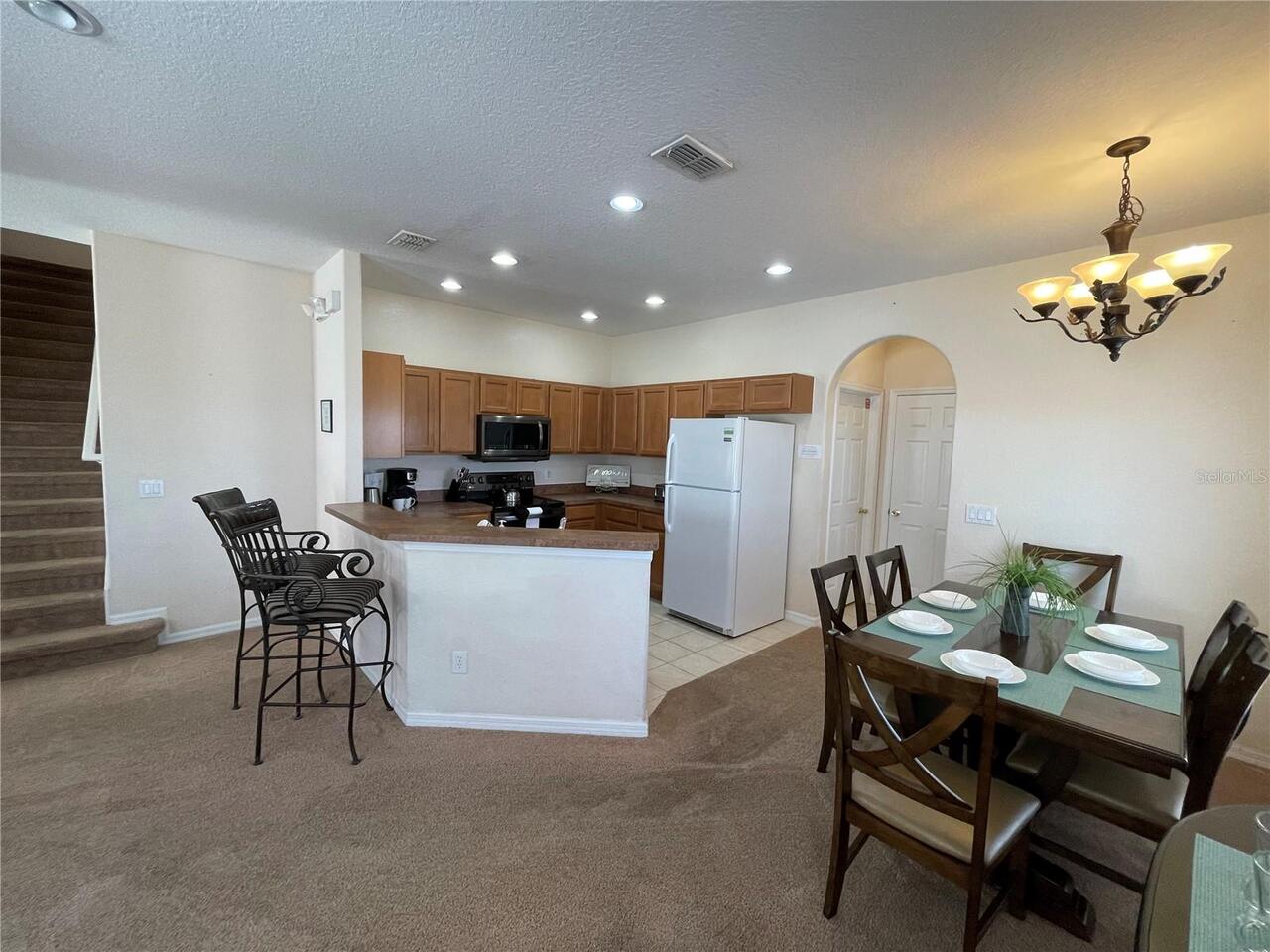 Listing Photo 14