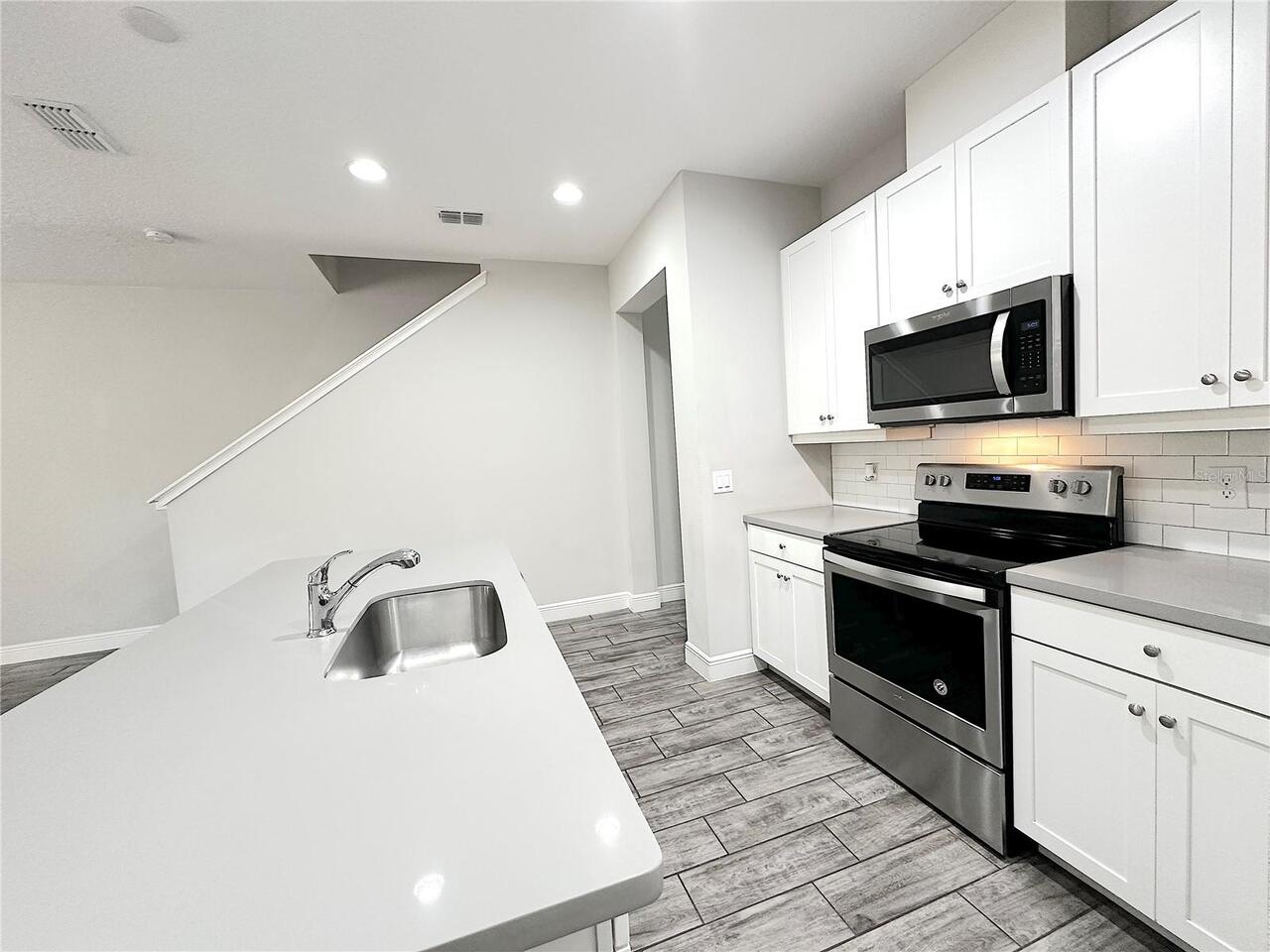 Listing Photo 15