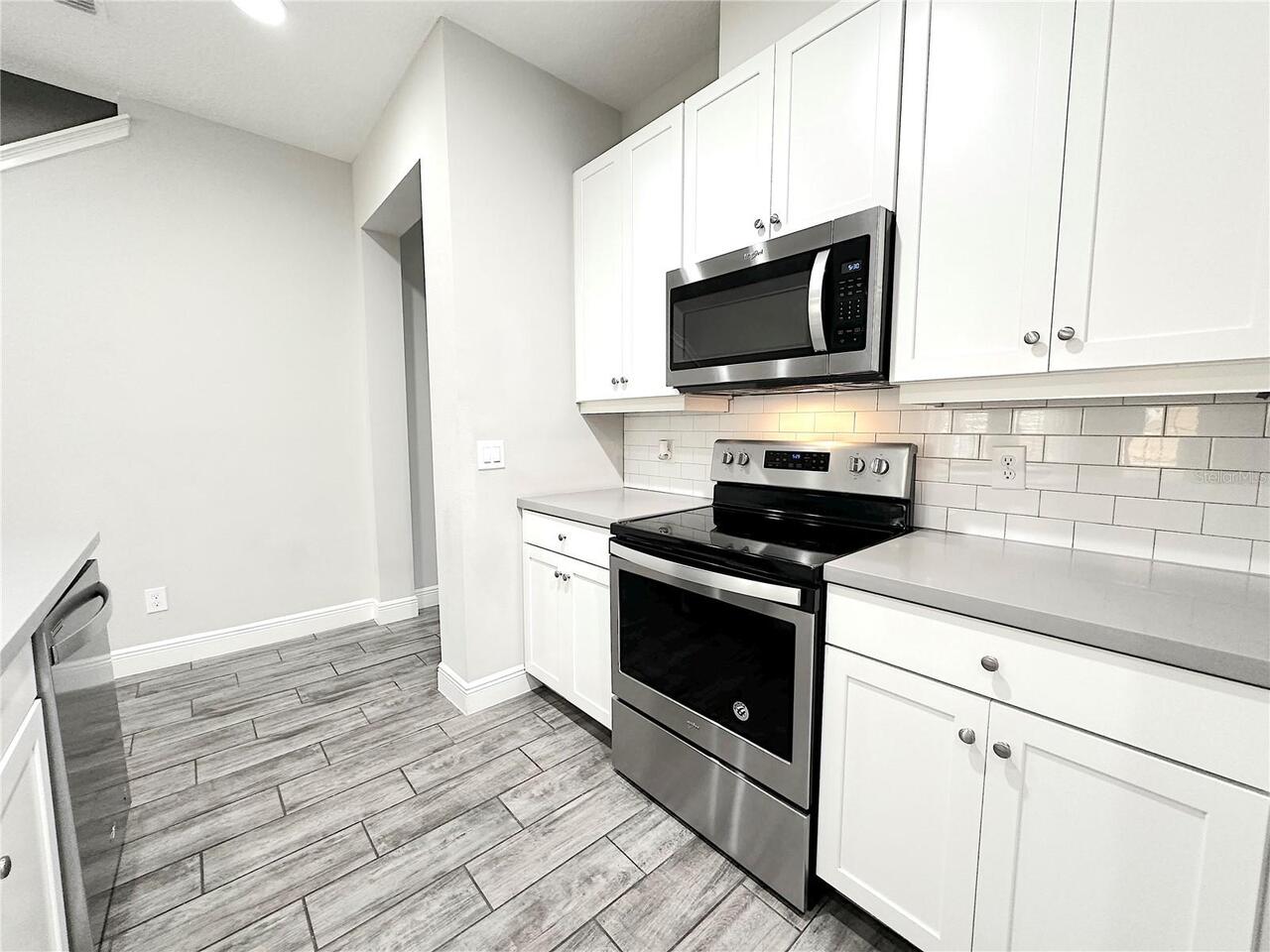 Listing Photo 16
