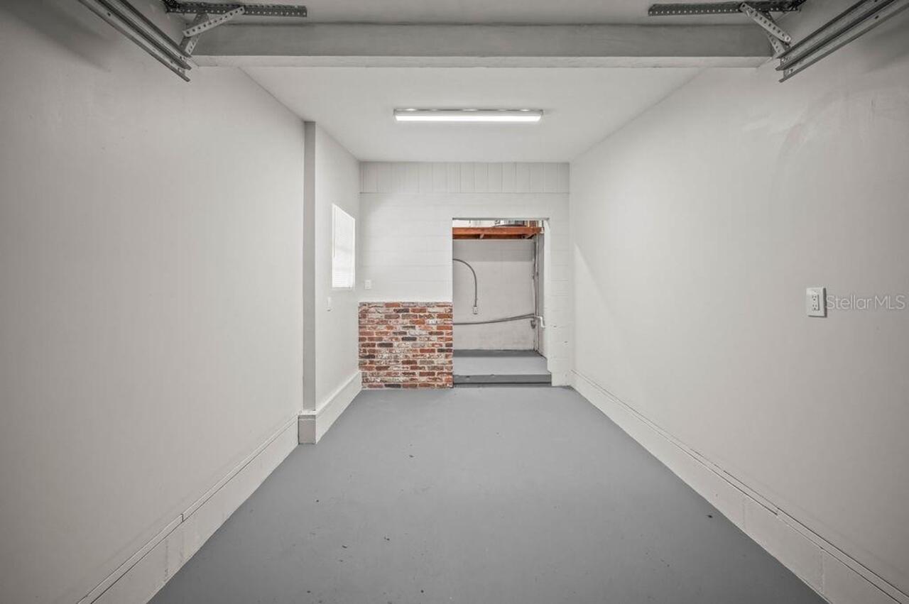 Listing Photo 24