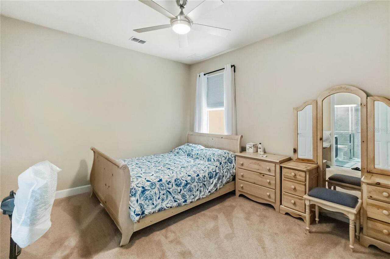 Listing Photo 13