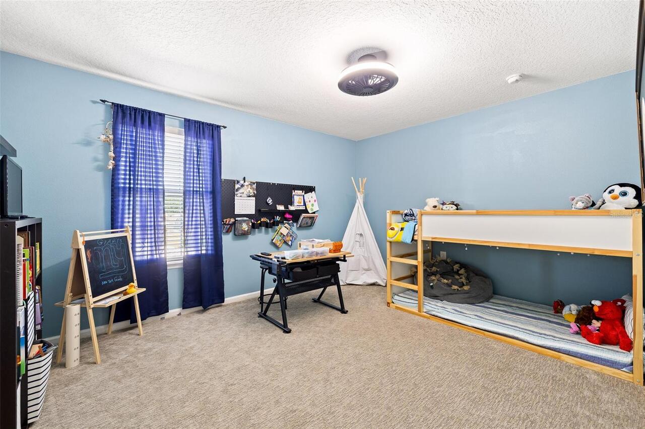 Listing Photo 15