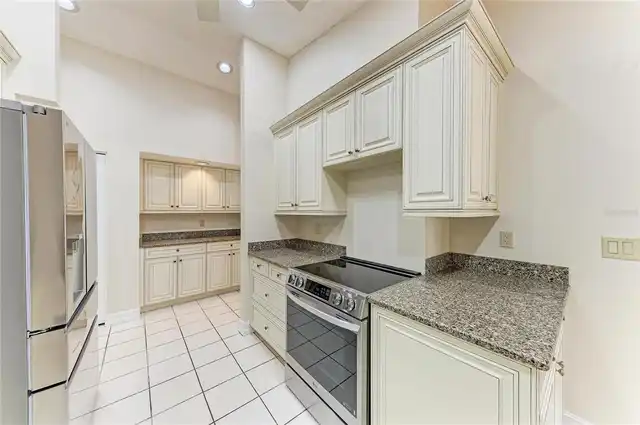 Listing Photo 22