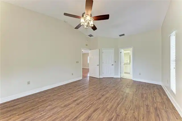 Listing Photo 31