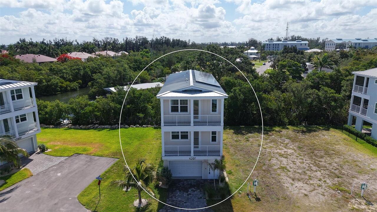 Listing Photo 5