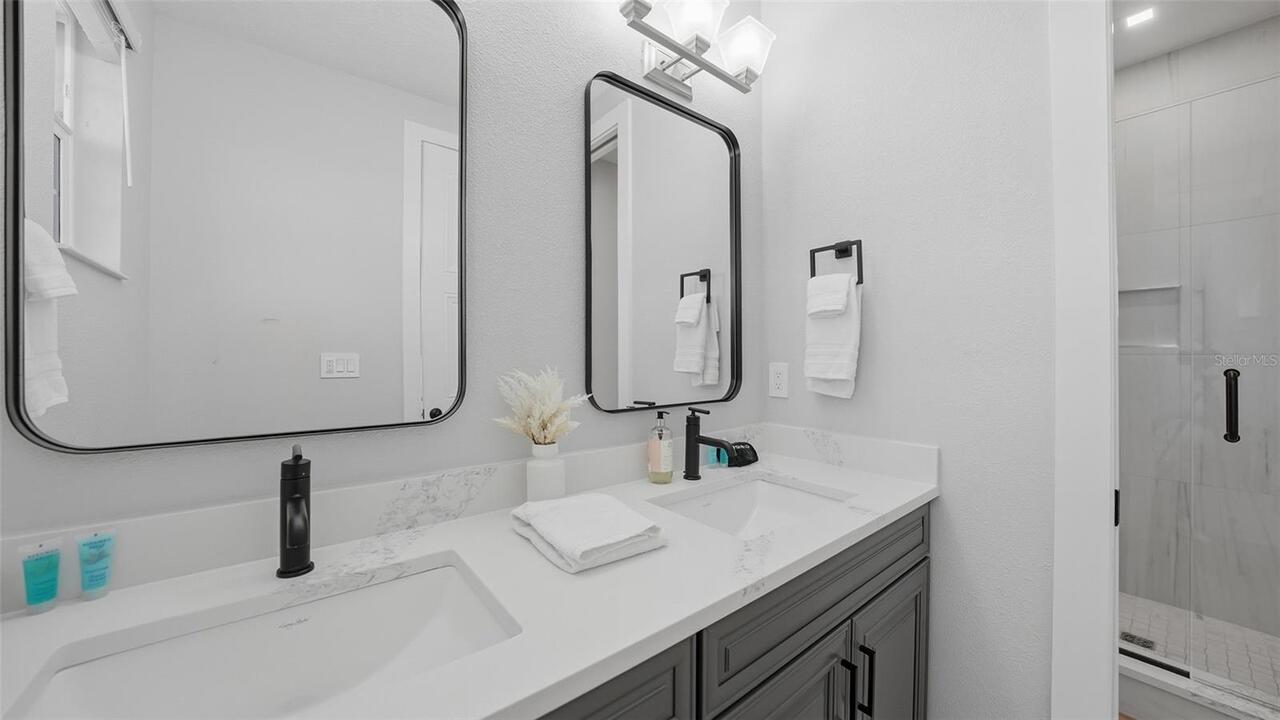 Listing Photo 37