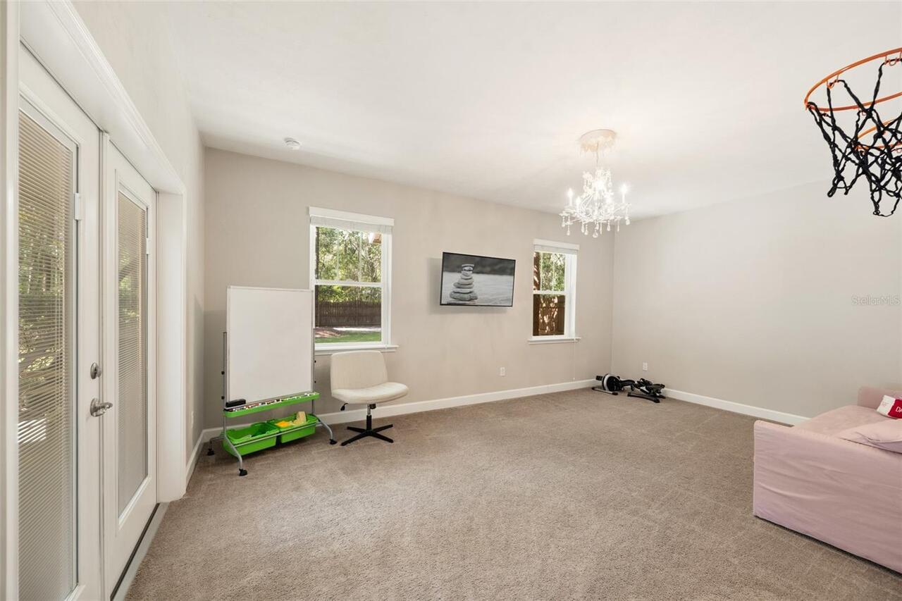 Listing Photo 43