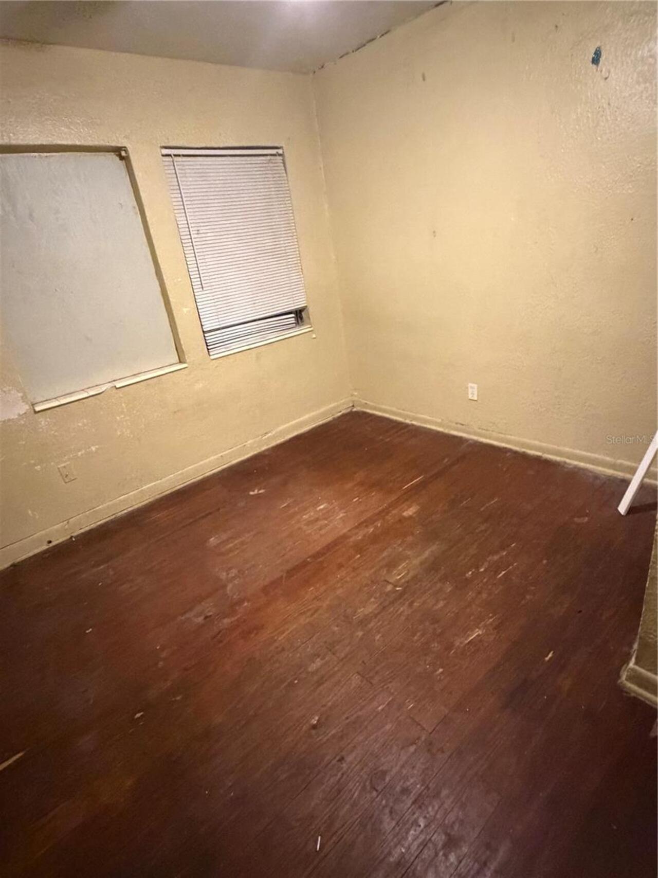 Listing Photo 9