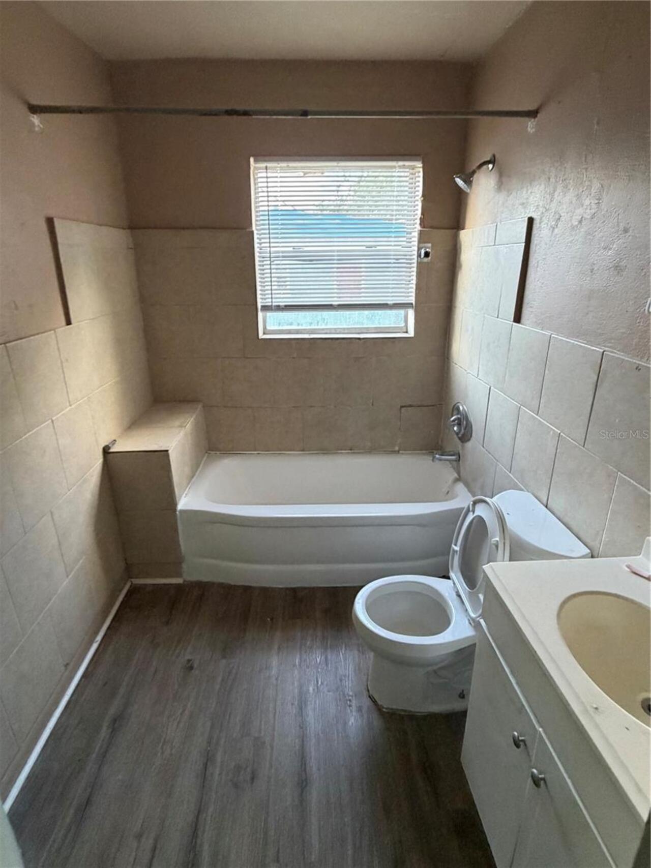 Listing Photo 13