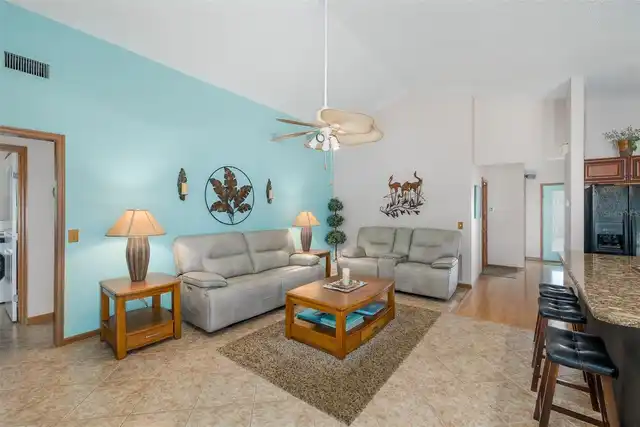 Listing Photo 52