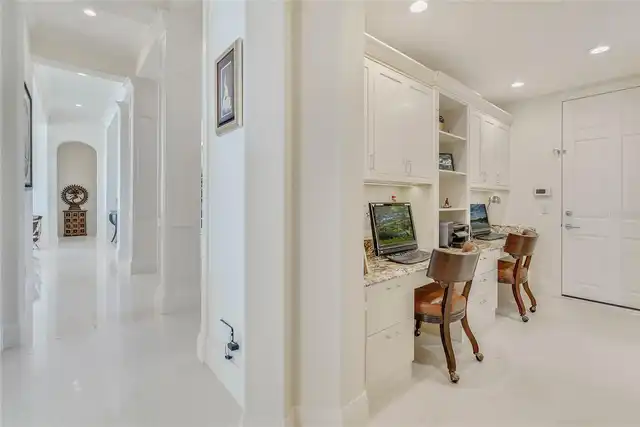 Listing Photo 17