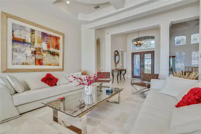 Listing Photo 18