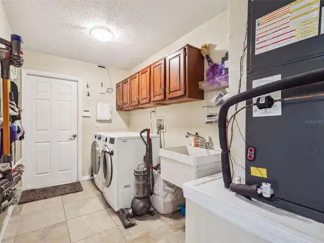 Listing Photo 29